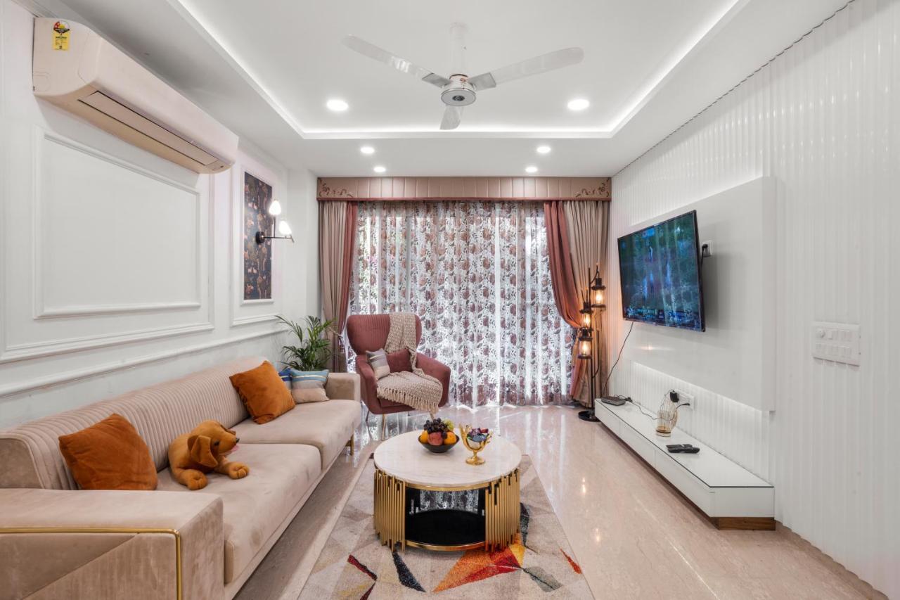 Pentagon - 5 Bedroom Saket, South Delhi