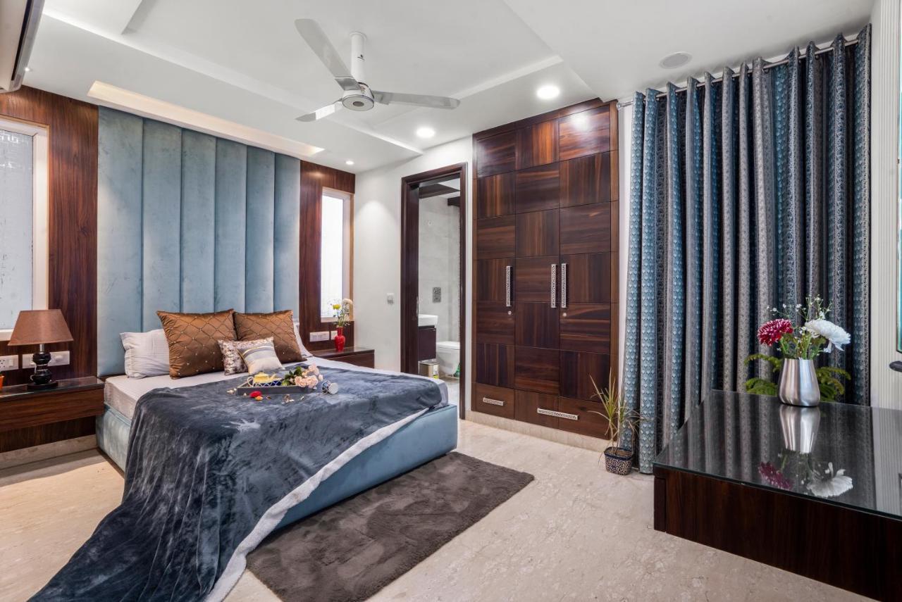 Apartment Pentagon - 5 Bedroom Saket, South Delhi New Delhi