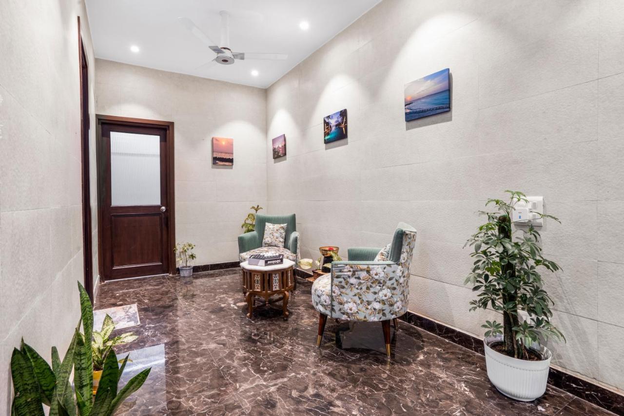 Apartment Pentagon - 5 Bedroom Saket, South Delhi *